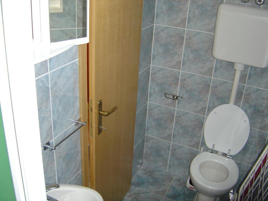 Apartments Kairos - Bili 9 Kaštela Cameră foto
