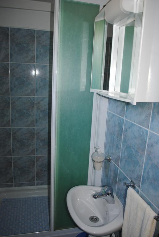 Apartments Kairos - Bili 9 Kaštela Cameră foto