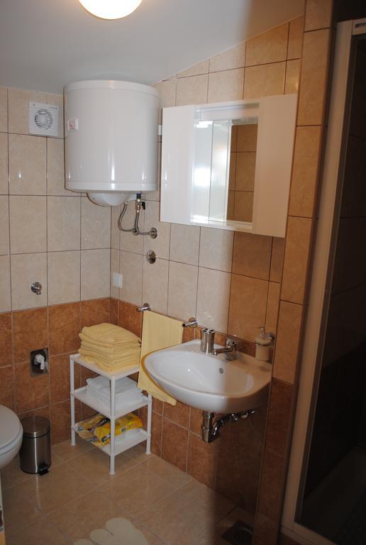 Apartments Kairos - Bili 9 Kaštela Cameră foto